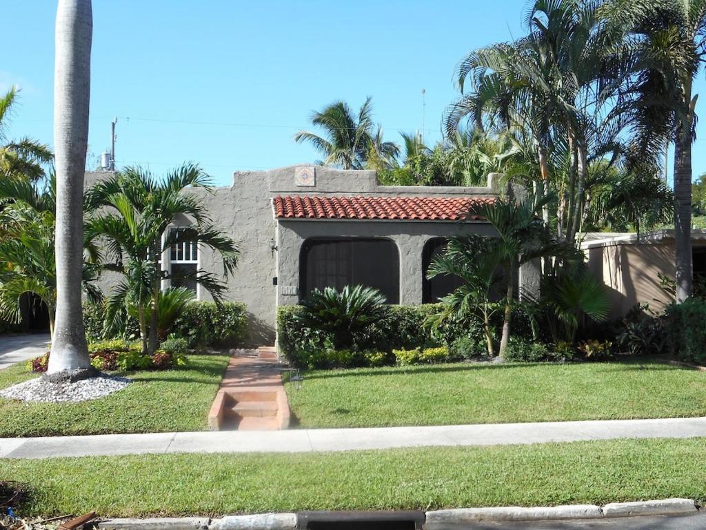Case De Leon From The 1920'S Is A Piece Of Floridas Relaxing History เวสต์ปาล์มบีช ภายนอก รูปภาพ